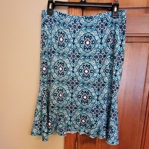 George stretchy skirt. Size Medium.